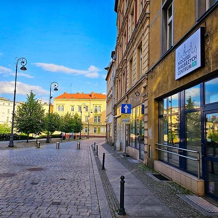 Noclegi Walbrzych Centrum Luaran gambar